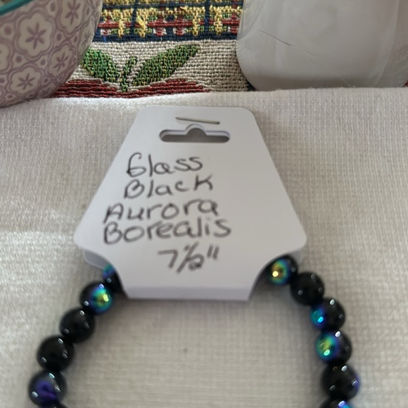 Hand Crafted Glass Aurora Borealis Stretch Bracelet - Picture 3 of 7